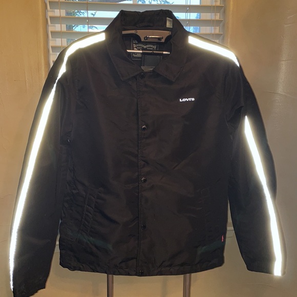 Levi’s Jacket Size Small